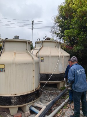 内江125t冷却塔填料更换